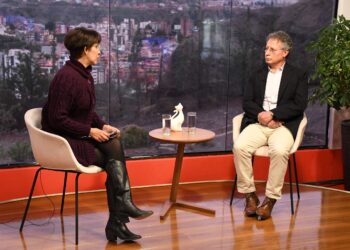 César Navarro: ‘Evo es imprescindible para la política’