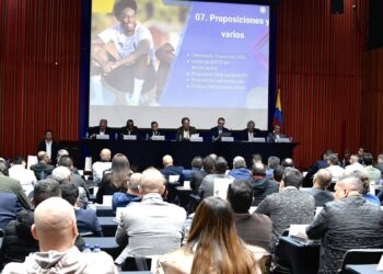 Futbolistas de Colombia van a huelga por mejores condiciones laborales