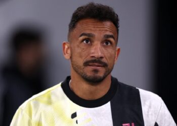 Defensor brasileño Danilo se desvincula de la Juventus de mutuo acuerdo