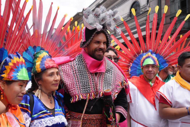 Morales critica que ‘obligan’ a bailar a funcionarios públicos y se mofa de Del Castillo