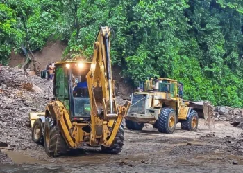 Ante derrumbes, la ABC pide usar vía antigua de Santa Cruz a Cochabamba