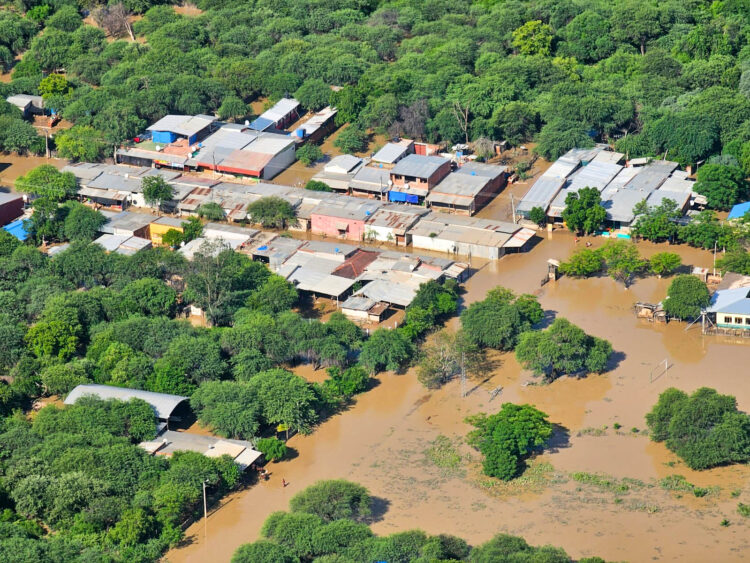 Desborde del río Pilcomayo deja al menos 345 familias afectadas