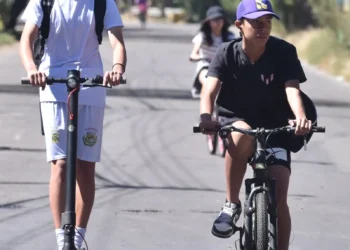 Cochabamba vivió su Día del Peatón con caminatas y bicicletas