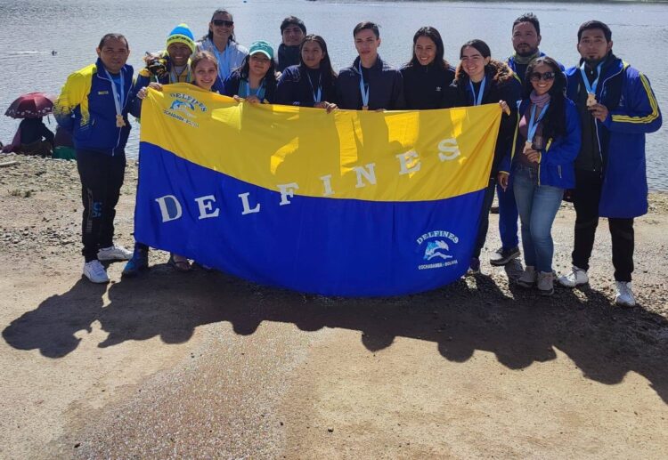 Victoria y Delfines triunfan en el Interclubes de Aguas Abiertas