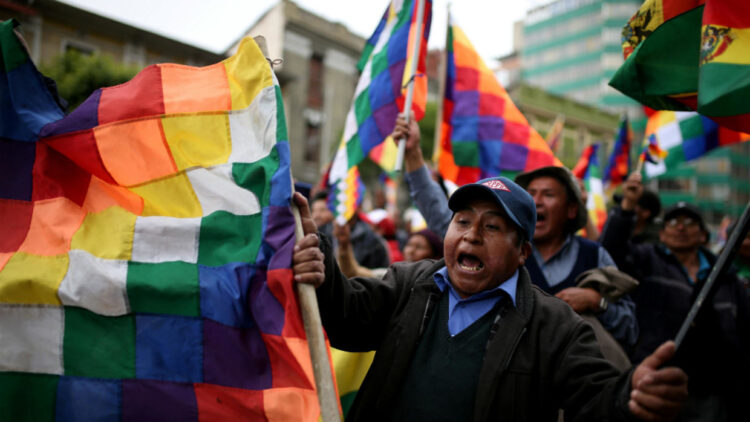 Entre democracia, agonía y autodeterminación