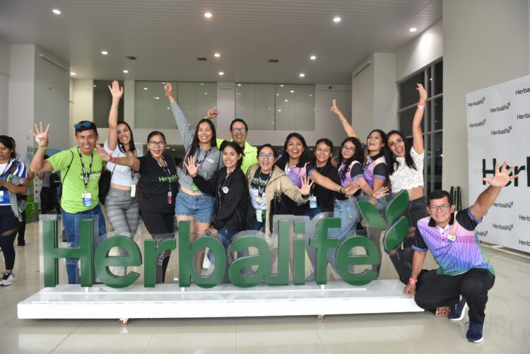 Herbalife celebra 20 años en Bolivia promoviendo bienestar y oportunidades de negocio independiente