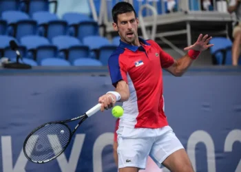 Djokovic rompe con su DT Murray cerca de Roland Garros