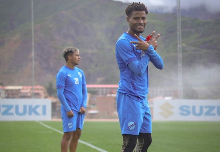 Bolívar puede dar el salto a semifinal hoy ante Aurora