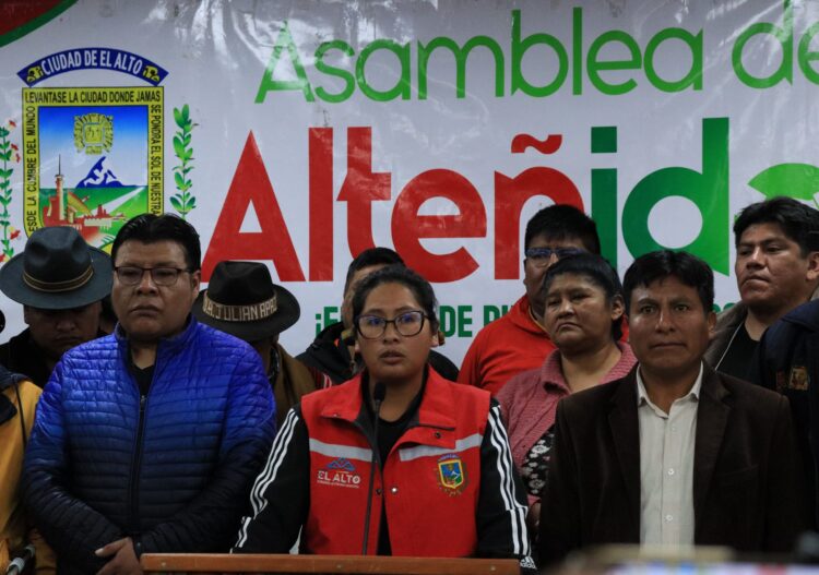 El Alto se declara en emergencia y Copa pide a Morales asistir al diálogo con Arce