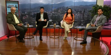Lo que callan los políticos: impuestos, derechos y energías
