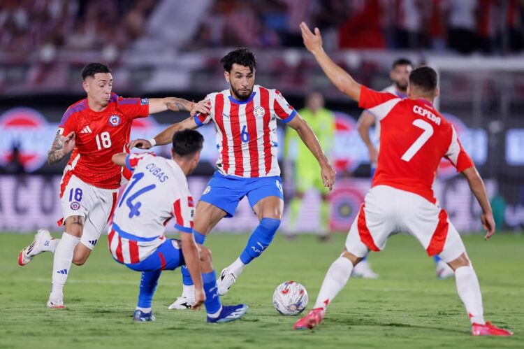Paraguay apela a su fútbol clásico y se sacude de Chile con victoria 1-0