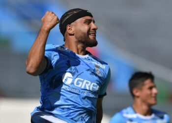 Blooming triunfa (1-2) ante FCU en Cochabamba
