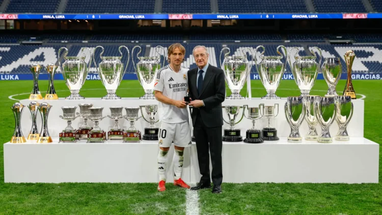 Triunfo del Madrid en la despedida a Modric