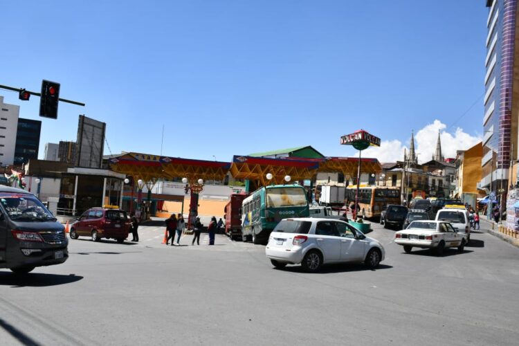 Horario continuo en La Paz, Oruro, Cochabamba y Potosí por la escasez de combustibles