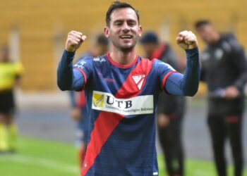 Always gana en Potosí y FC Universitario en Cochabamba