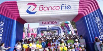 Campaña “Caminando por la Vida” a favor de niñas y niños con cáncer contó más de 4.400 personas en La Paz