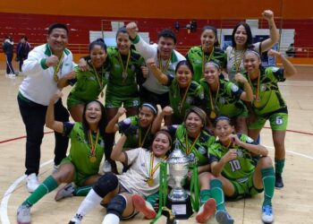 Santa Cruz es campeón de Selecciones Mayores Femenino de futsal