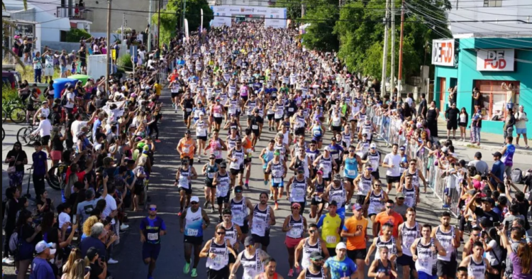 Garibay hizo podio en la Corrida Internacional del Diario Crónica en Argentina