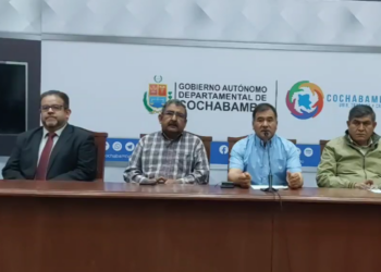 Cochabamba decide suspender los desfiles por la humareda