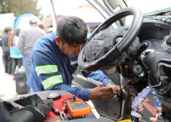 La Alcaldía de La Paz plantea que los buses escolares tengan GPS