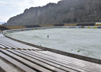 Cae una granizada en La Paz y suben los niveles de algunos ríos