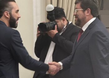 Doria Medina se reúne con Bukele y dice que trae ideas para bajar el crimen