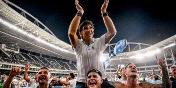 Gustavo Costas, el hincha y conductor de un Racing que brilla en las copas