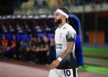 Depay apuesta por seducir a Koeman y avanzar en la Libertadores