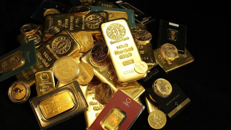 El oro cierra con máximos históricos tras amenazas de Trump