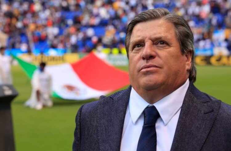 Mexicano Miguel Herrera es nuevo entrenador de Costa Rica