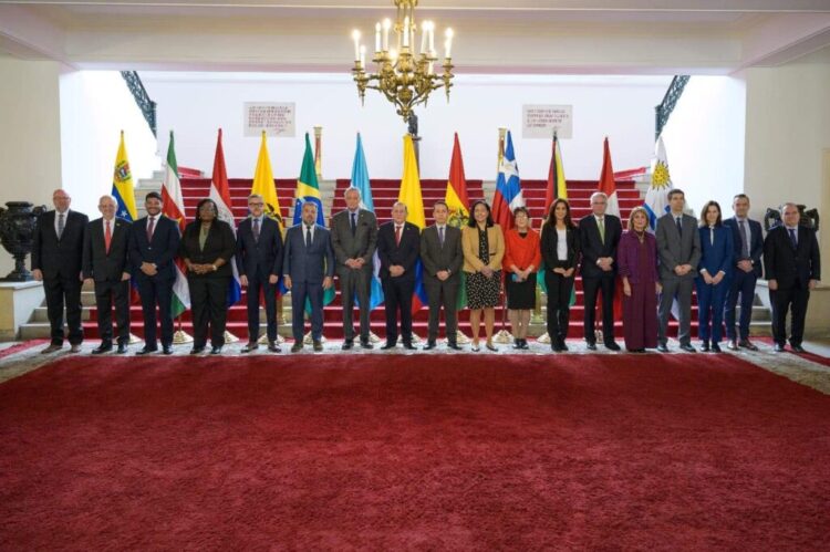 Bolivia comparte experiencia de alto nivel sobre la actual coyuntura migratoria