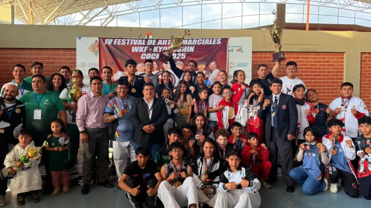 La Organización Kyokushin Cochabamba se impone en el IV Festival de Artes Marciales