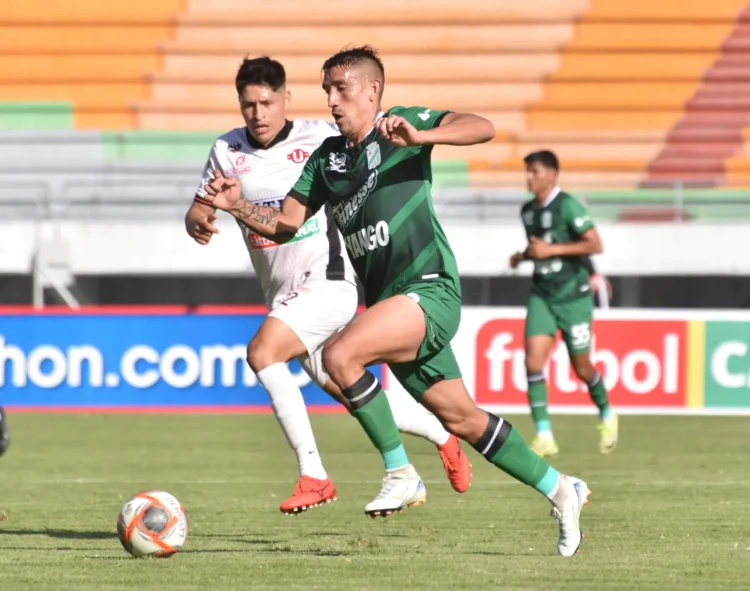 FC Universitario y Oriente se reparten puntos en el Félix Capriles