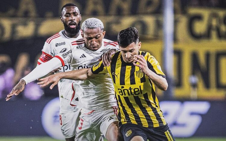 Peñarol noquea a Flamengo y va ante Botafogo en semis de Libertadores
