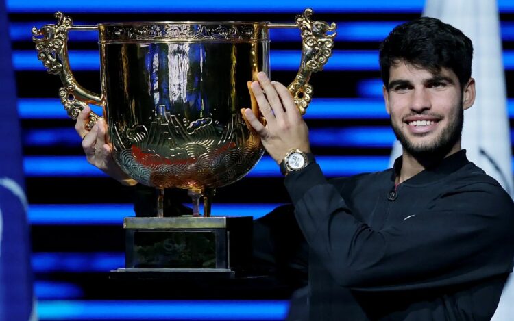 Alcaraz destrona a Sinner en Pekín y se lleva el 16º título de su carrera