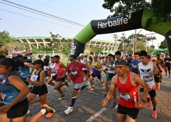 Aguilar y Mamani ganan la corrida Internacional de Santa Cruz