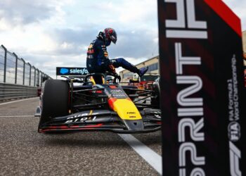 Verstappen domina y Colapinto se luce en clasificación al esprint en EEUU