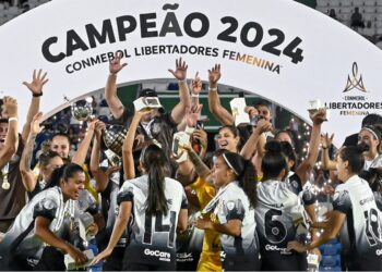 Corinthians vence 2-0 a Santa Fe y gana de nuevo la Libertadores femenina