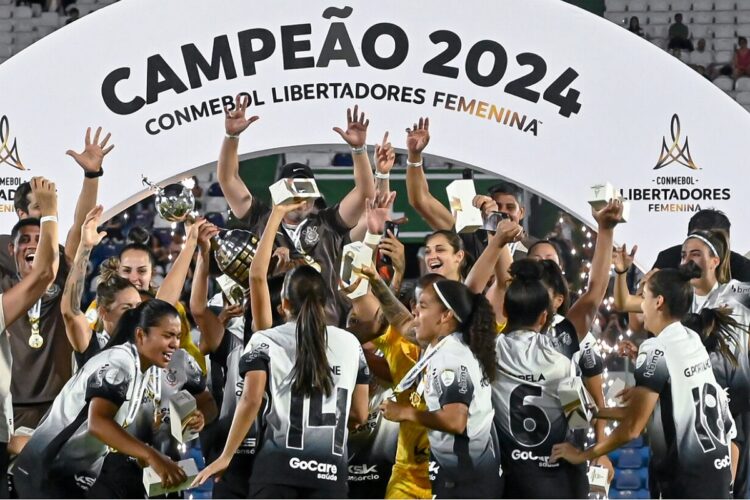 Corinthians vence 2-0 a Santa Fe y gana de nuevo la Libertadores femenina