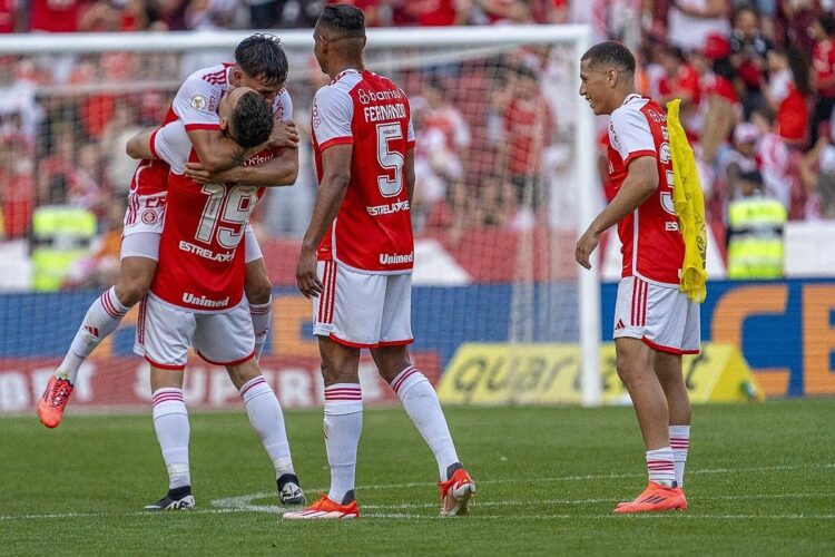 Internacional se impone 1-0 al Gremio en el derbi de más rivalidad de Brasil
