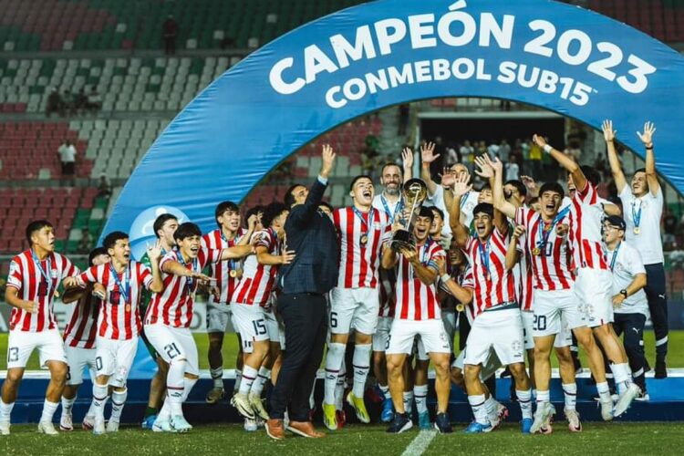 Paraguay es el rey del Sudamericano Sub-15