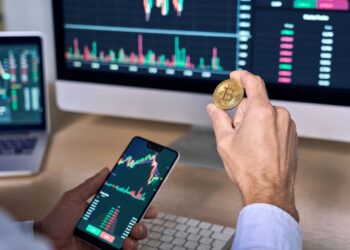 Towerbank y su cuenta Crypto-Friendly: una puerta al dólar y a las transacciones internacionales para los bolivianos