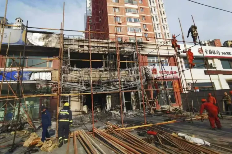 El restaurante quedó destruido/CCTV