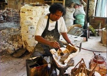 La ciudad como taller: el arte escultórico de Juan Bustillos