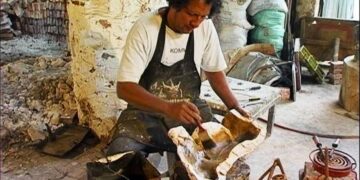 La ciudad como taller: el arte escultórico de Juan Bustillos