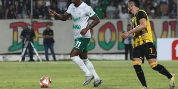 The Strongest cae 3-2 ante un limitado Oriente