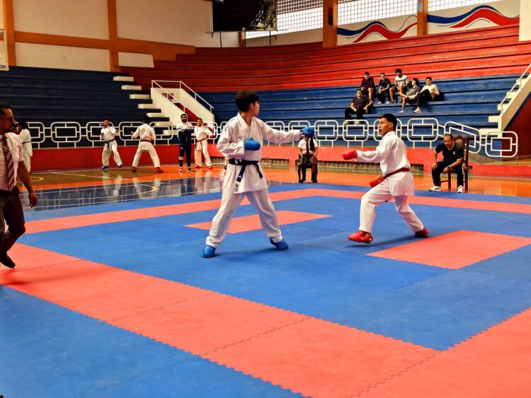 Unos 300 karatecas competirán en el último evento nacional del año