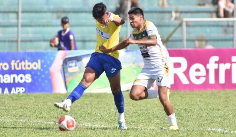 Final inédita de la Simón Bolívar: Totora Real Oruro y ABB en Oruro
