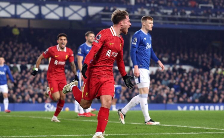 Everton y Liverpool honran Goodison Park con un empate agónico