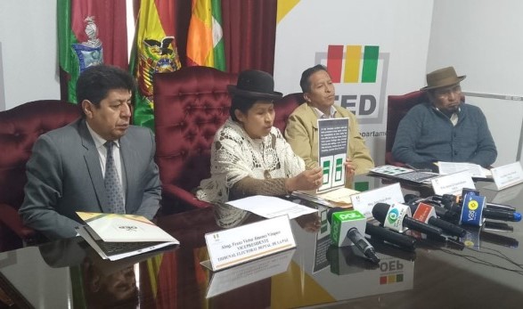 TED La Paz presenta la papeleta de sufragio para el referendo en Coripata y La Asunta